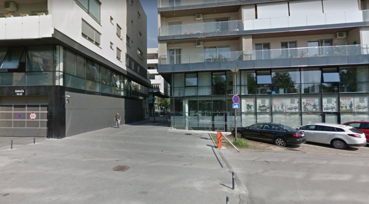 Spacious Studio Park City Νόβι Σαντ Εξωτερικό φωτογραφία