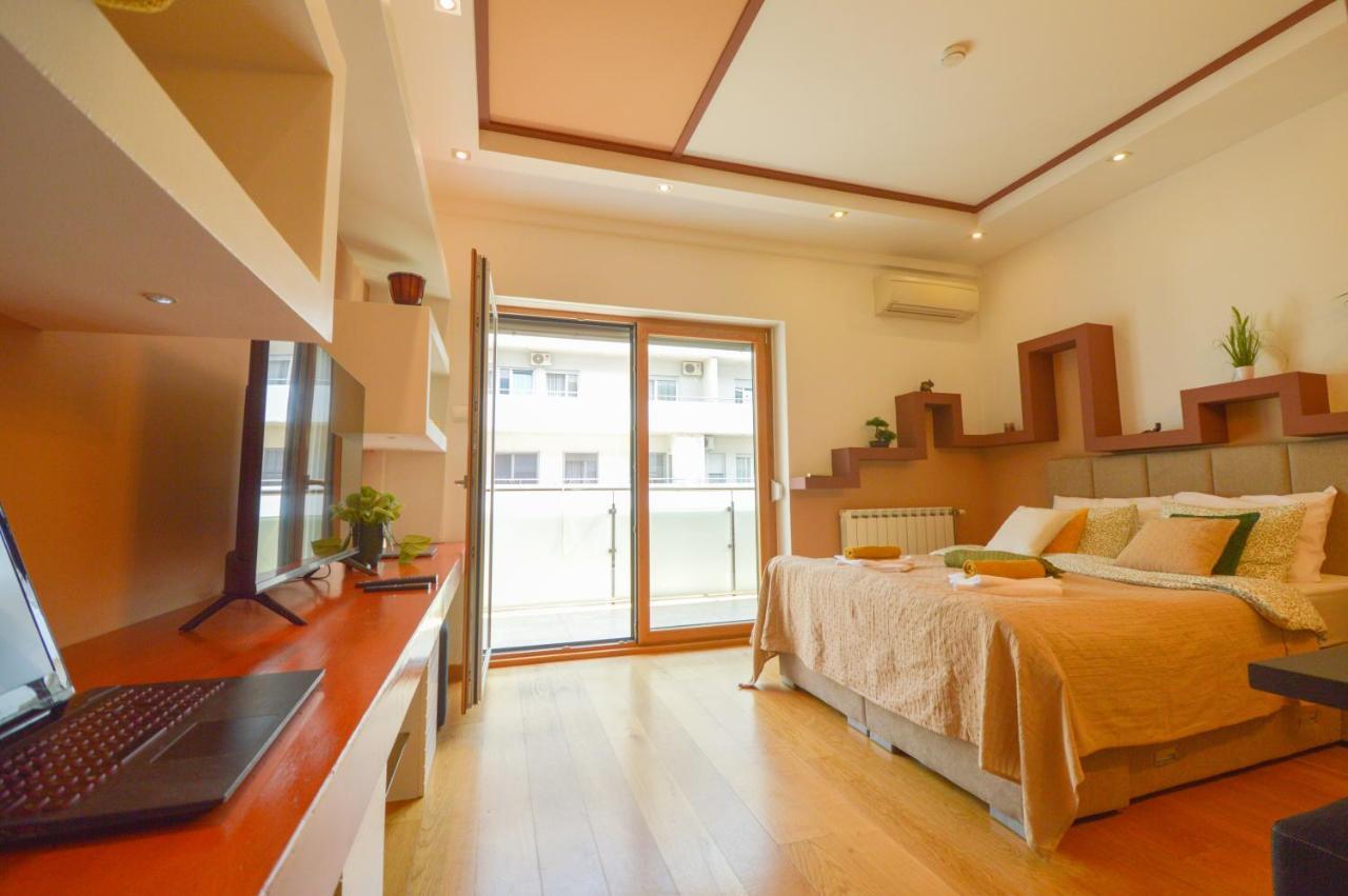 Spacious Studio Park City Νόβι Σαντ Εξωτερικό φωτογραφία