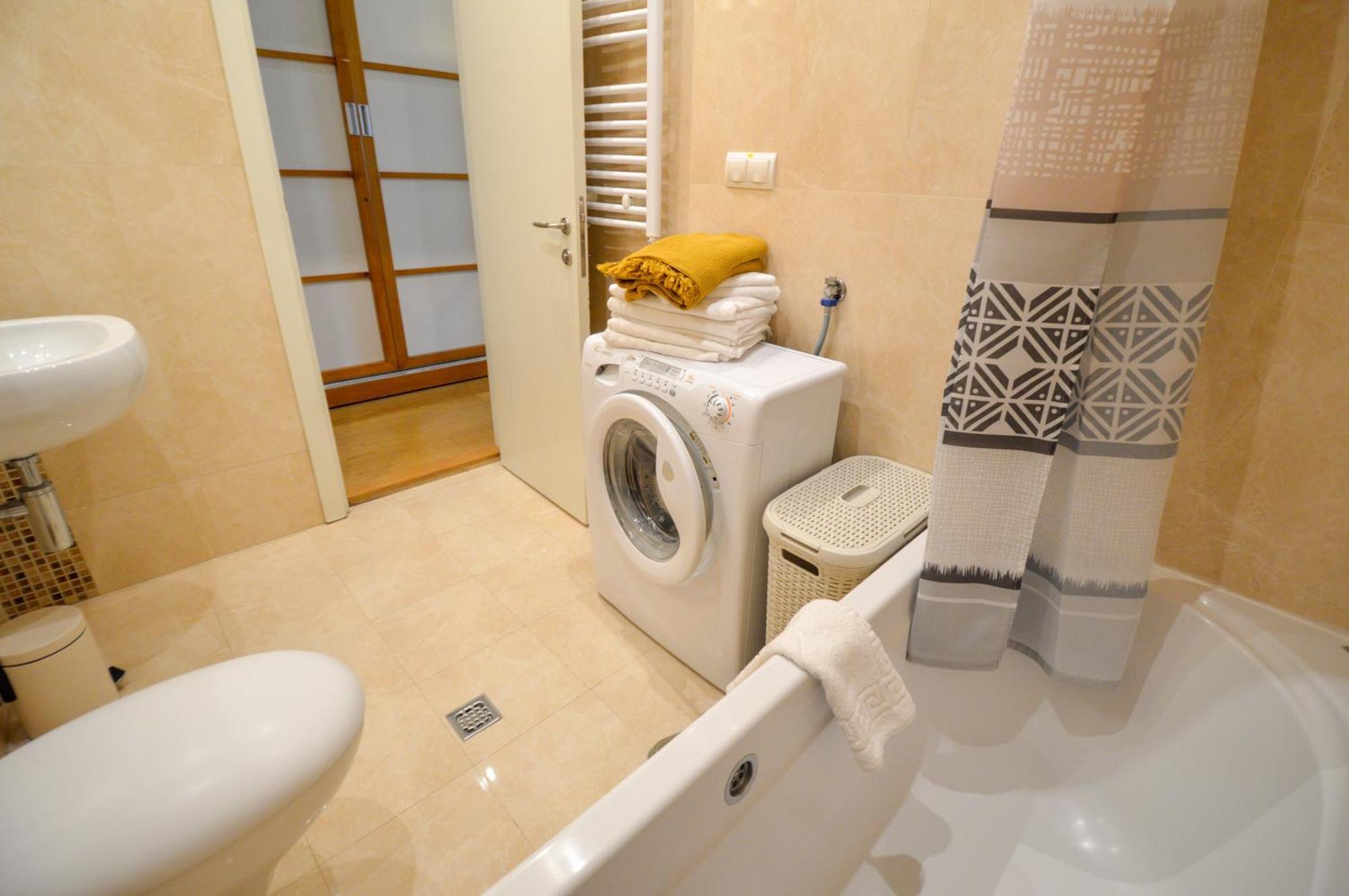 Spacious Studio Park City Νόβι Σαντ Εξωτερικό φωτογραφία